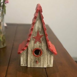 Bird house